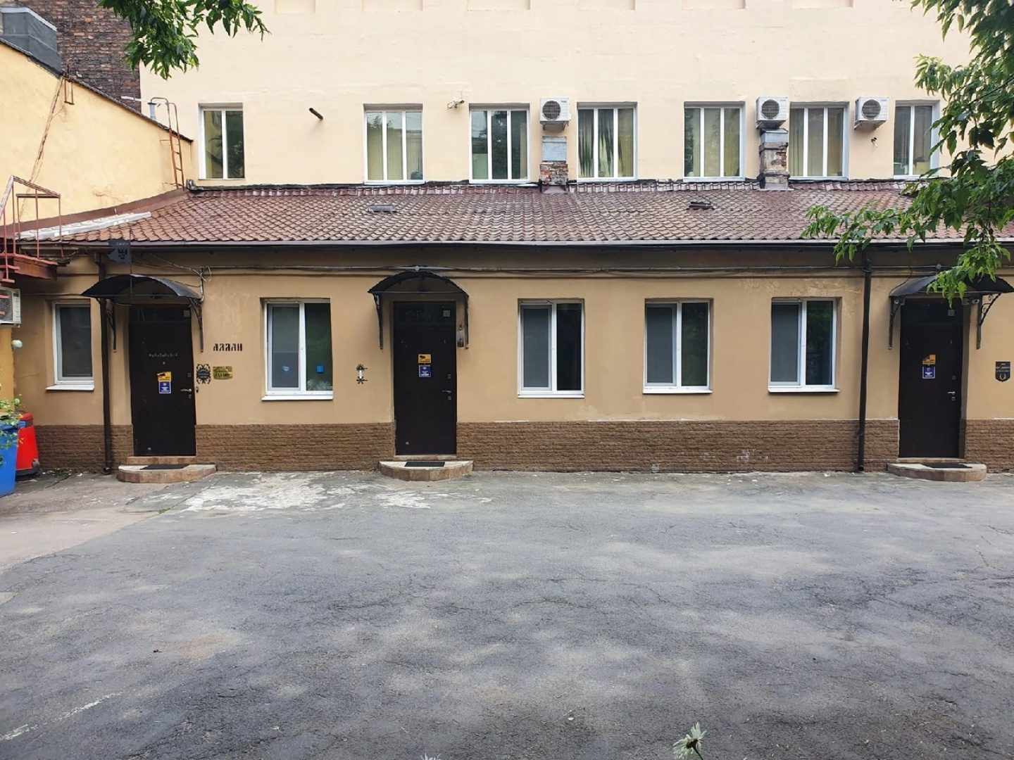 Отель Аллан
