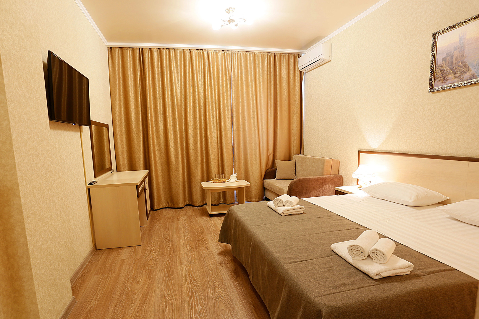 Отель Гранд Лион