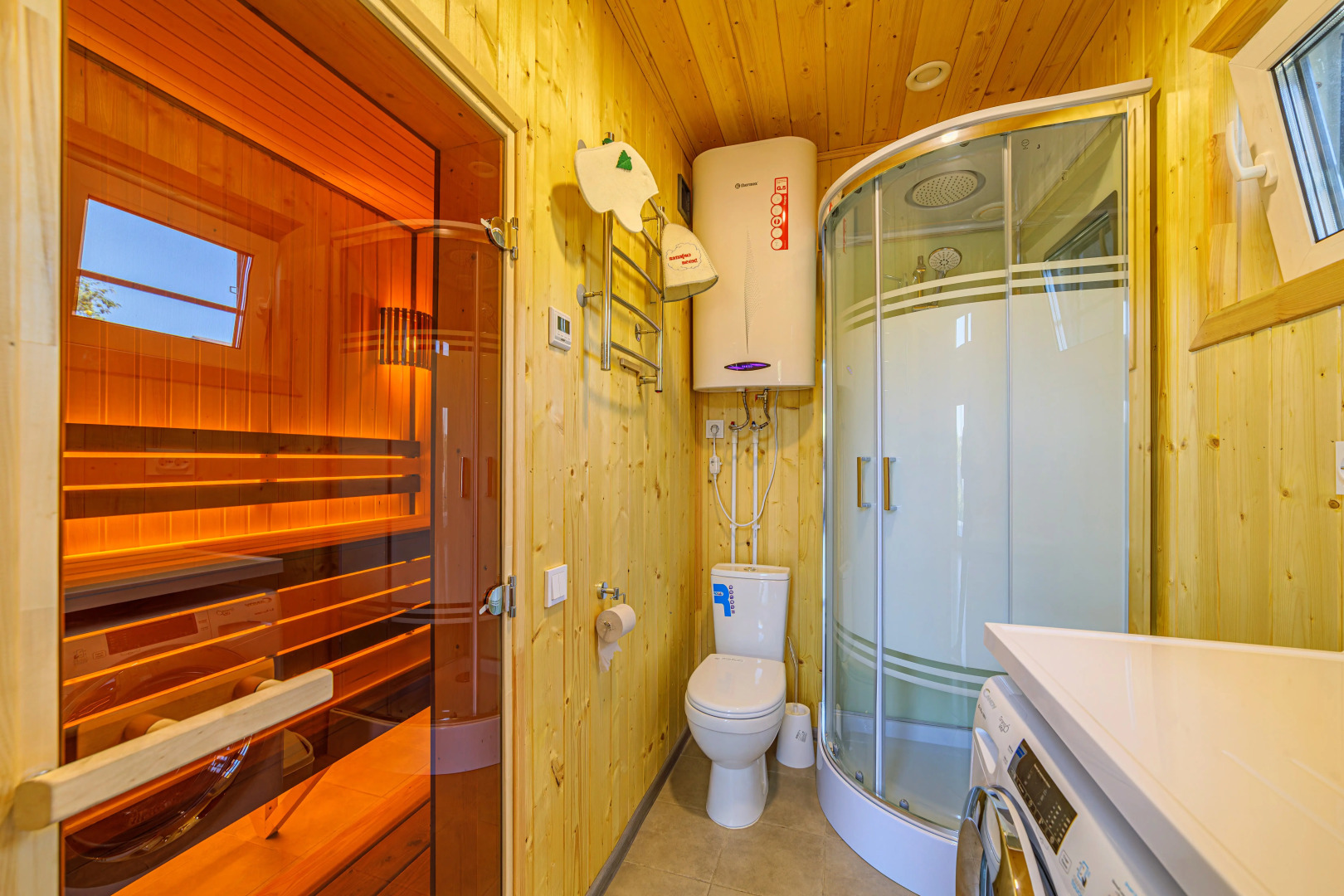 Частный дом БарнХаус