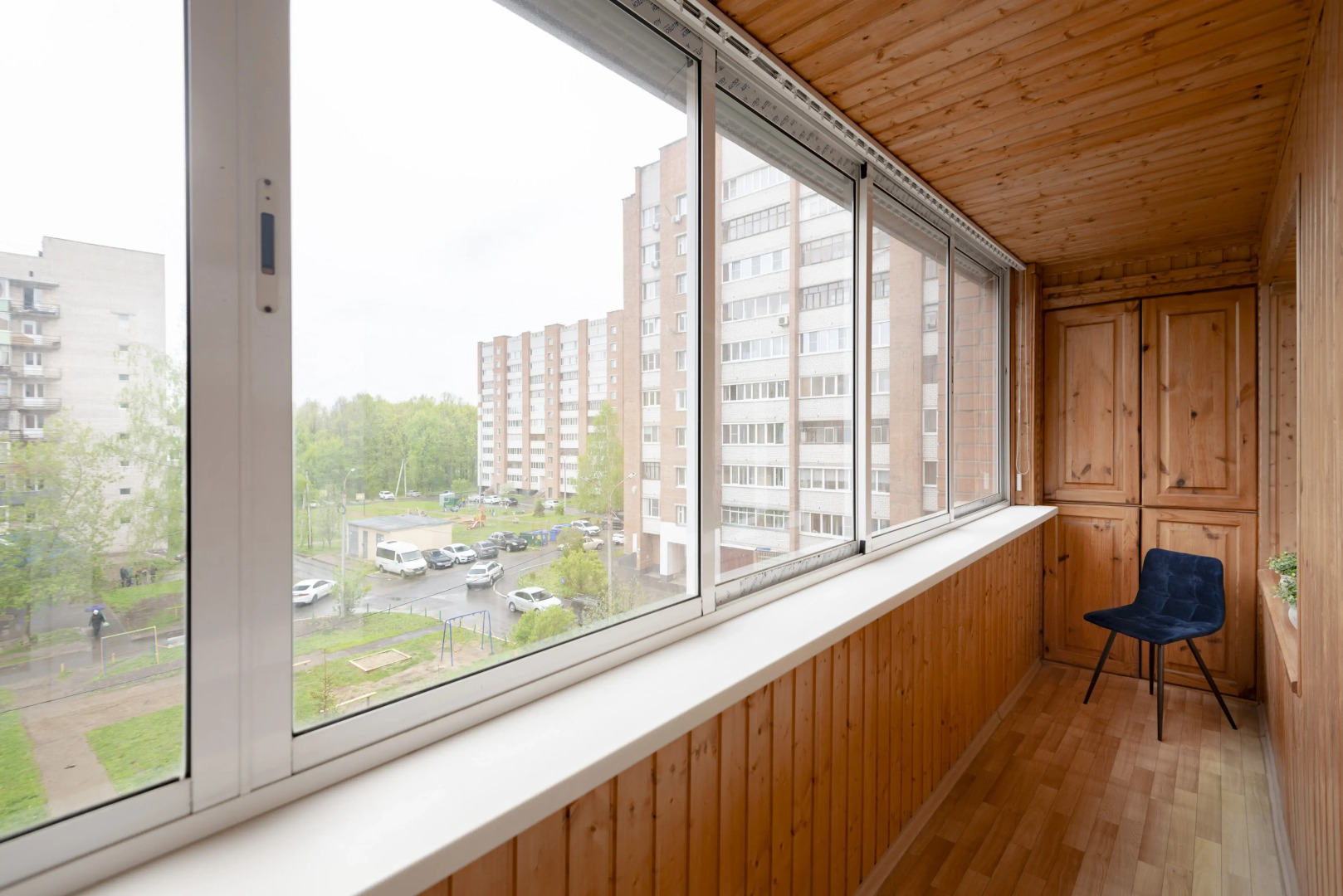 Квартира 3-к просторная недалеко от МНТК на пр.9-ой Пятилетки от RentAp, 6 сп.мест