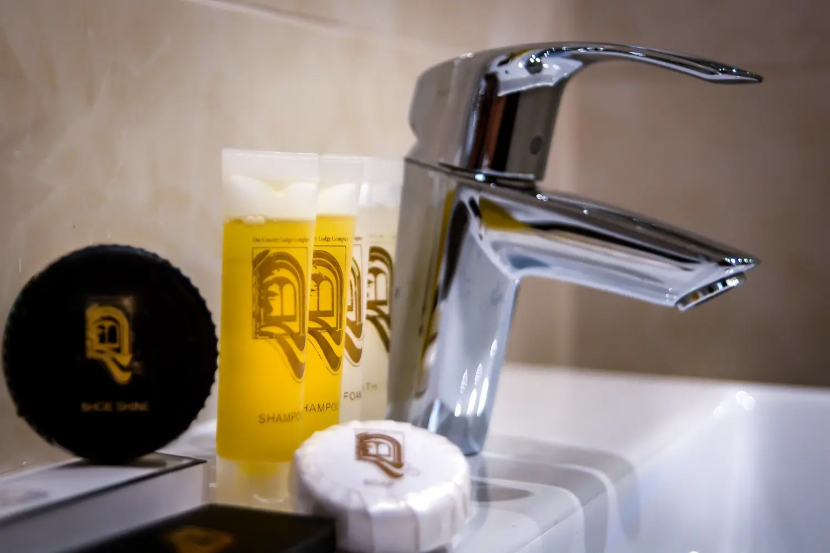 Отель The Country Lodge