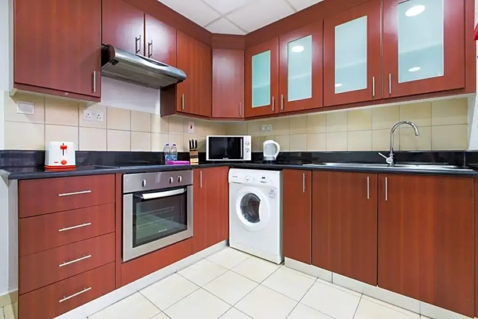 Апартаменты Suha JBR Hotel