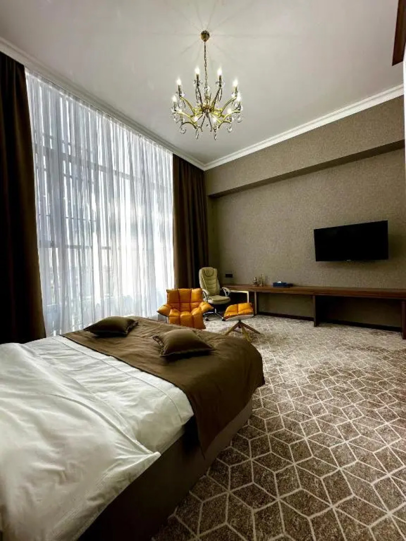 Отель Tauke Khan Plaza