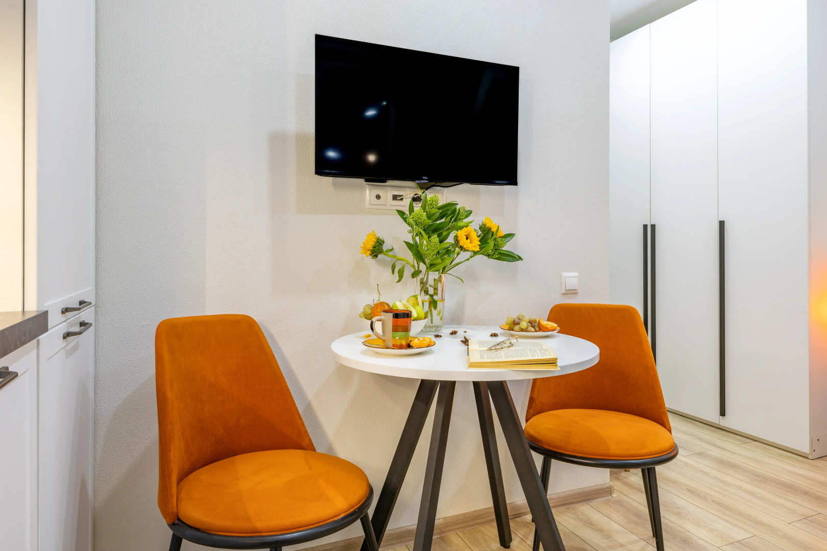 Квартира Оранжевый блюз