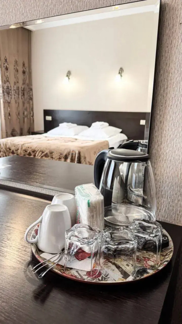 Отель Кавказ