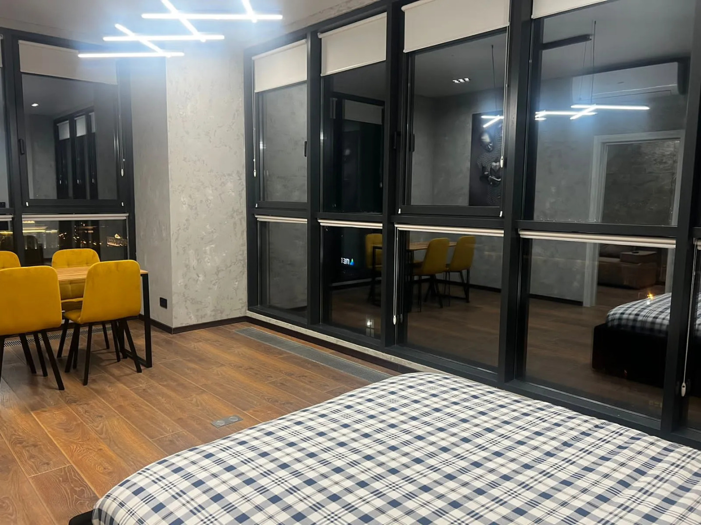 Апартаменты 1002 Верхнеторговая Площадь 4