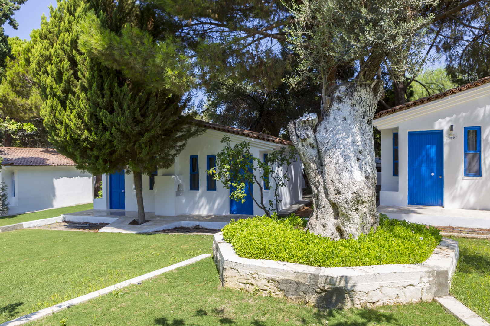 Risus Garden Marina Hotel