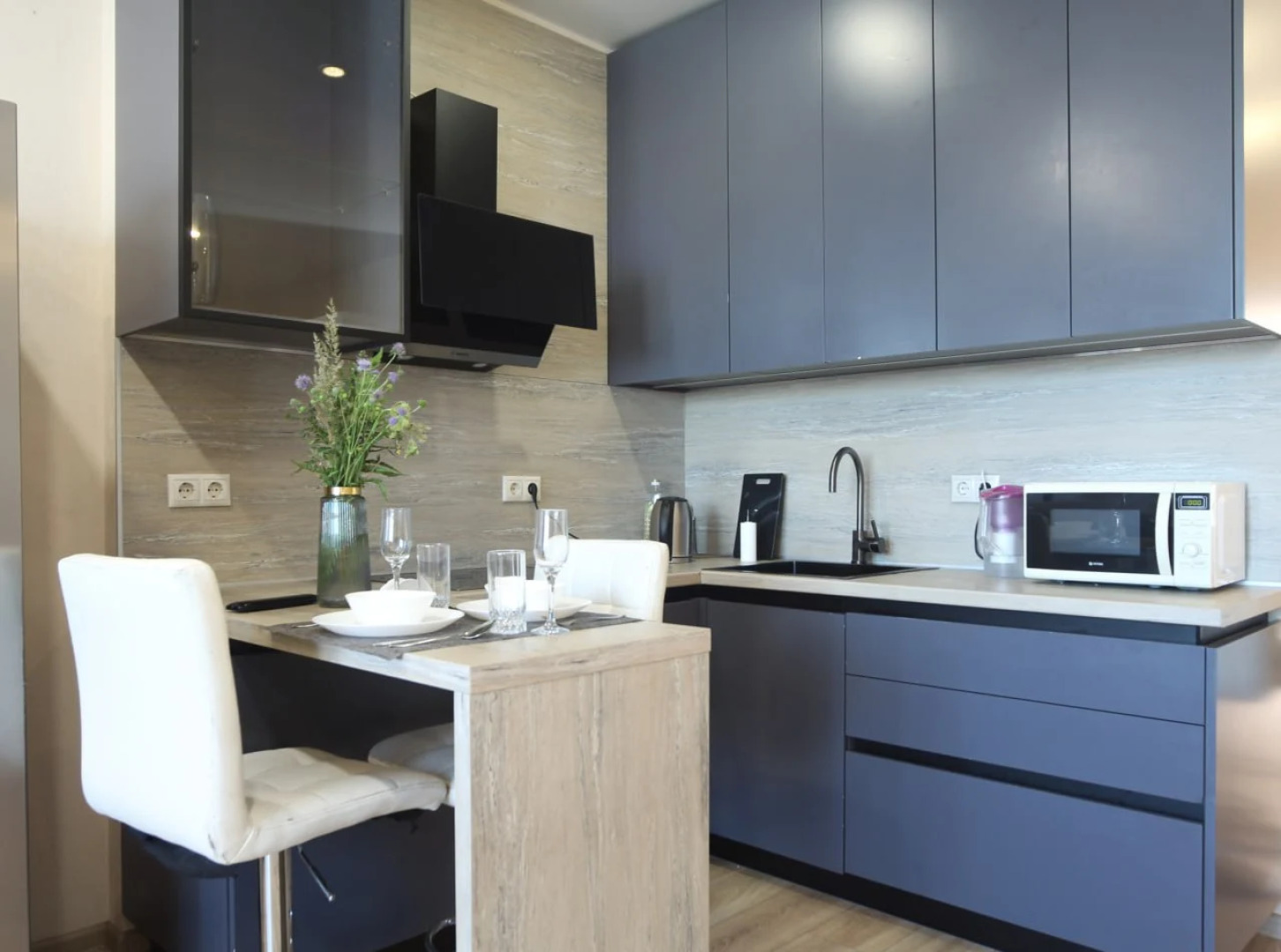 Двухкомнатная Квартира на Стрелковой д.8