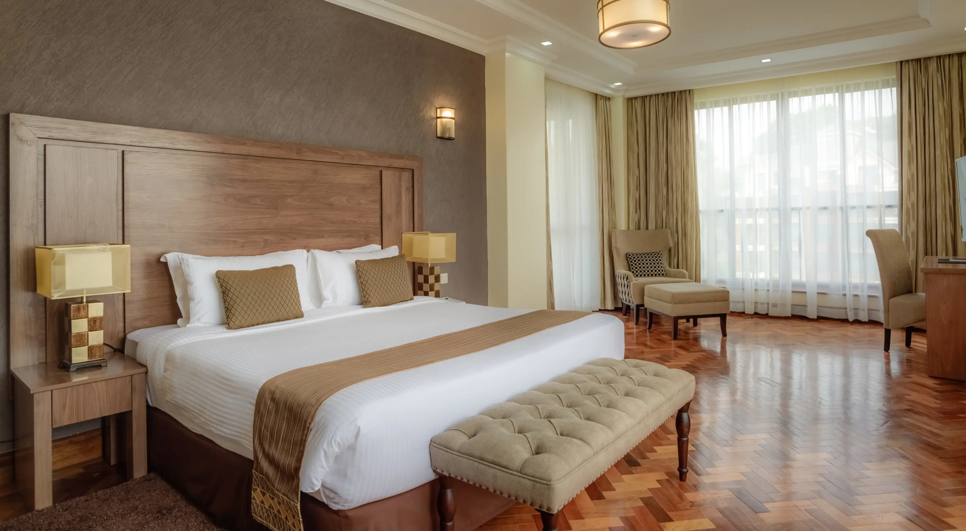 Апарт-отель GemSuites Riverside