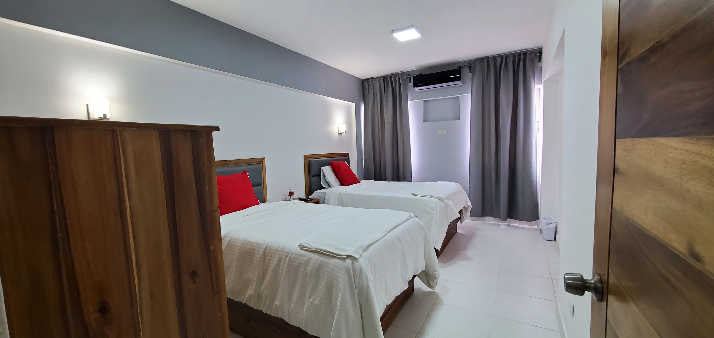 Отель Boca Grande Suites