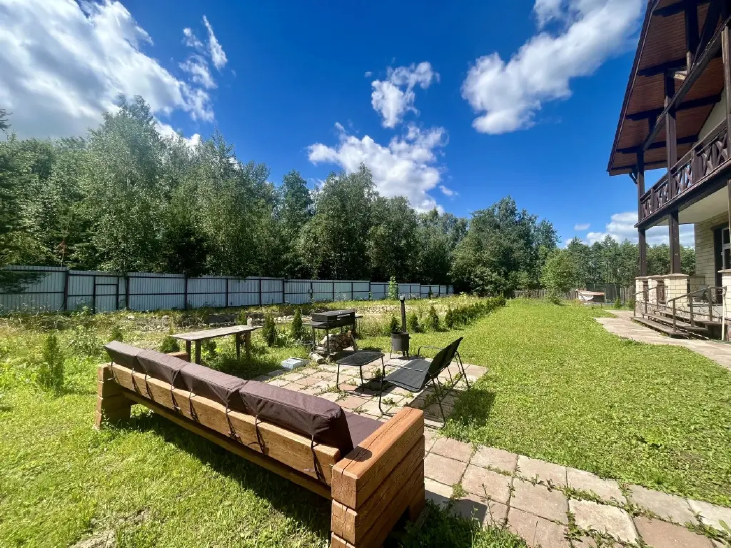 Частный дом Shagal Chalet 1
