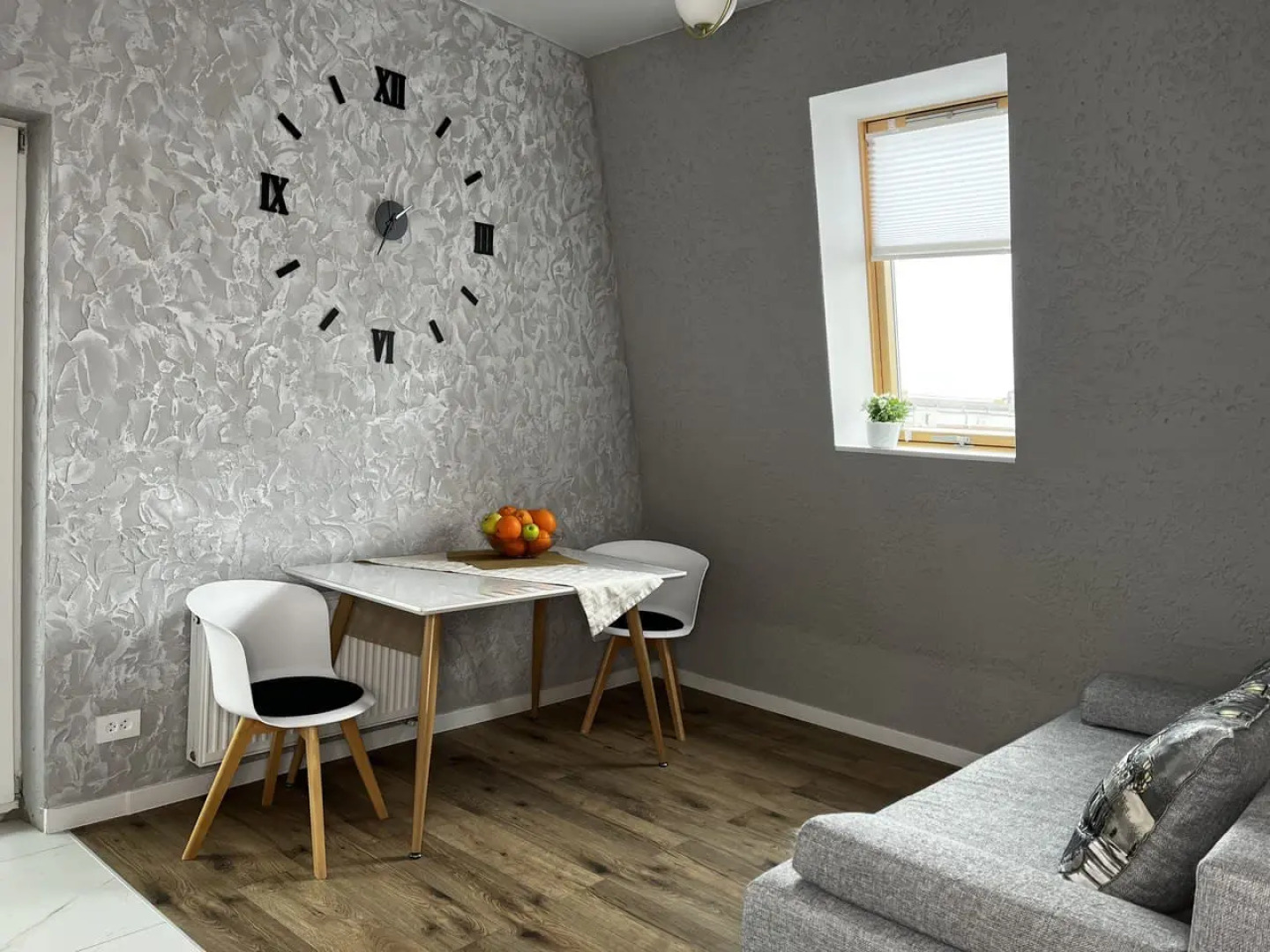 Апартаменты у Замкового пруда 1