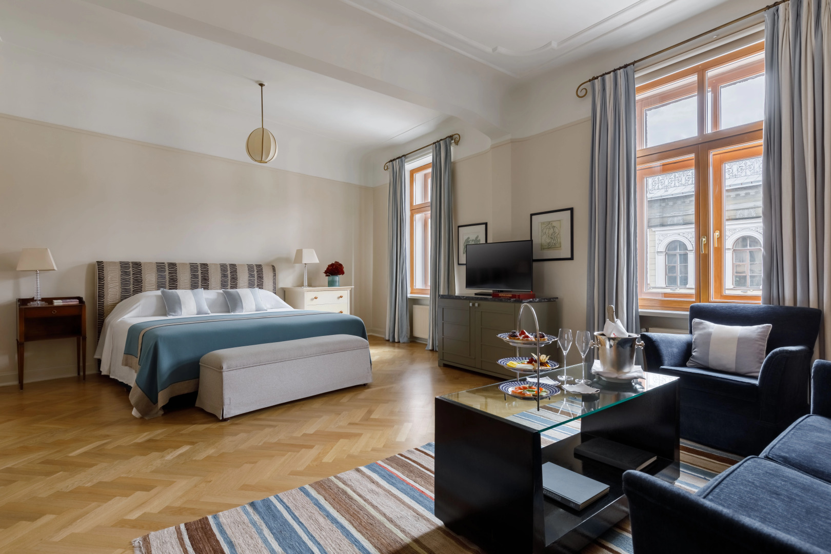 Отель Астория