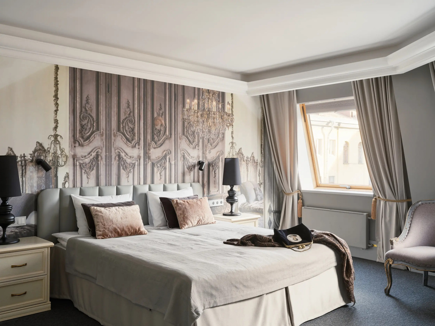 Отель Братья Карамазовы