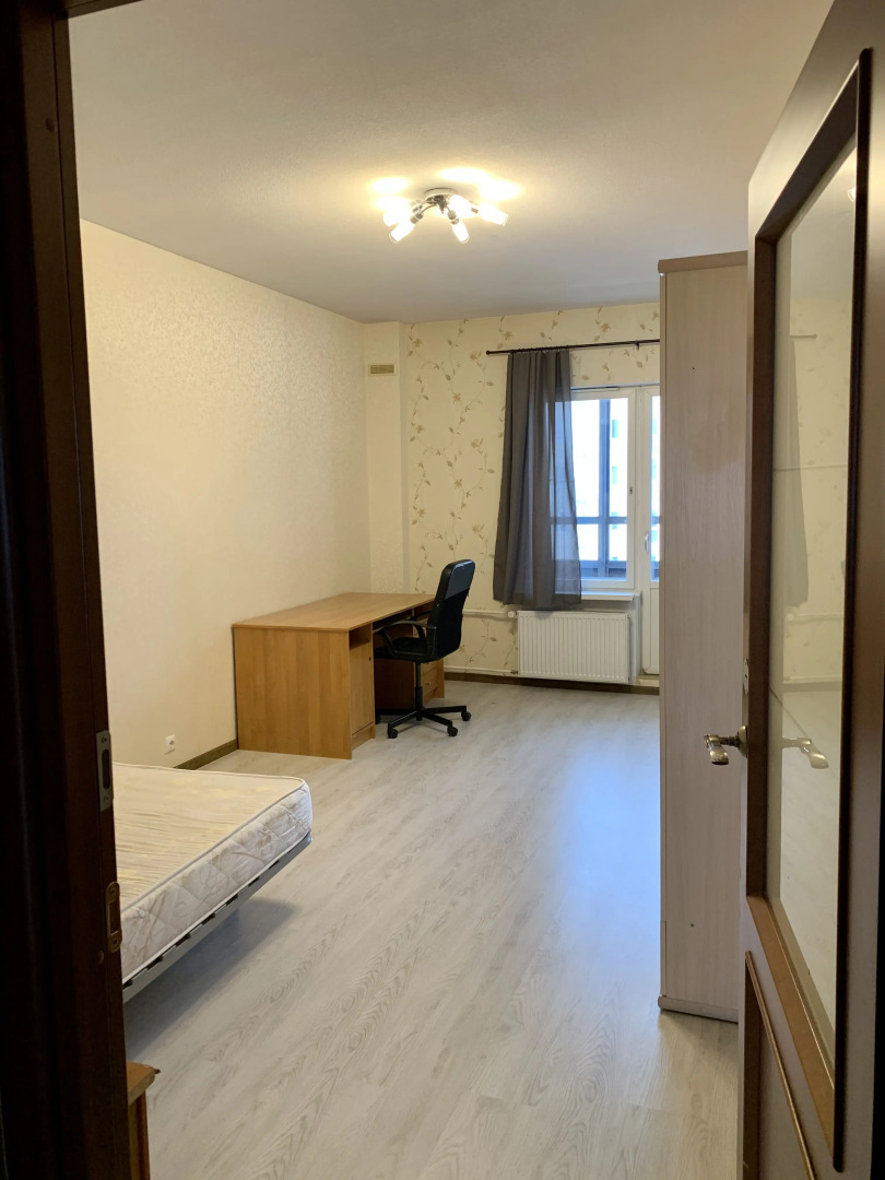 Квартира просторная 3-х комнатная в тихом и уютном районе