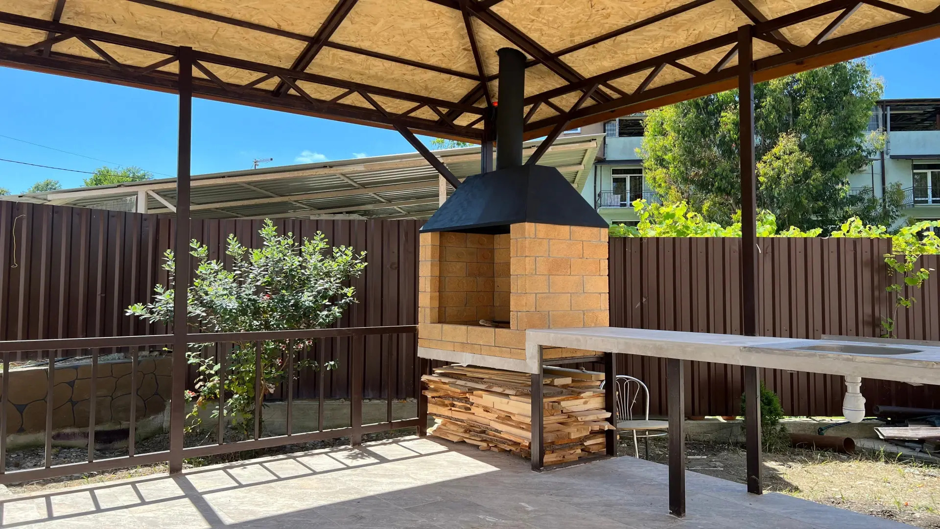 Отель Astra Montale Family