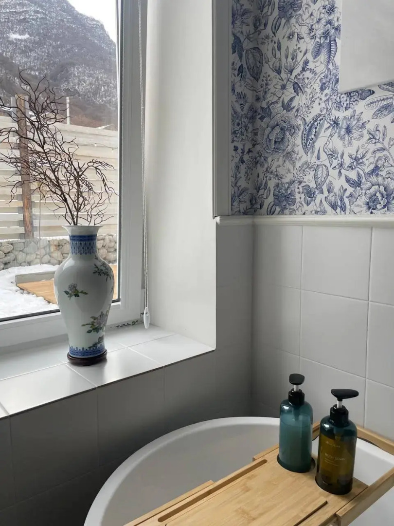 Частный дом с Бассейном у Леса