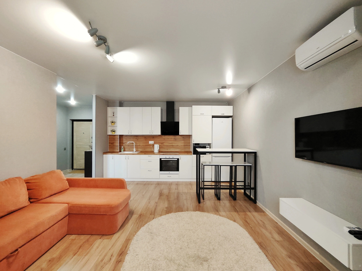 Квартира 9 Ночей в ЖК Гринвич