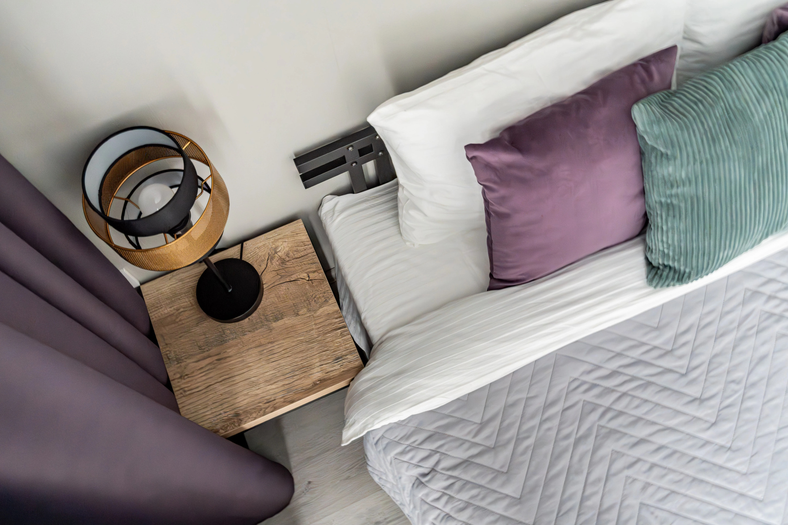 Апартаменты Plum на Васильевском острове Satin home