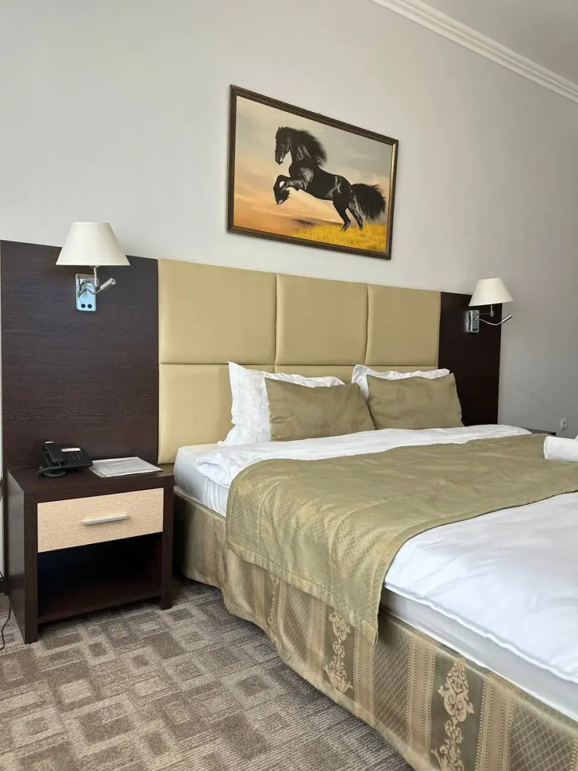 Отель Танжарык