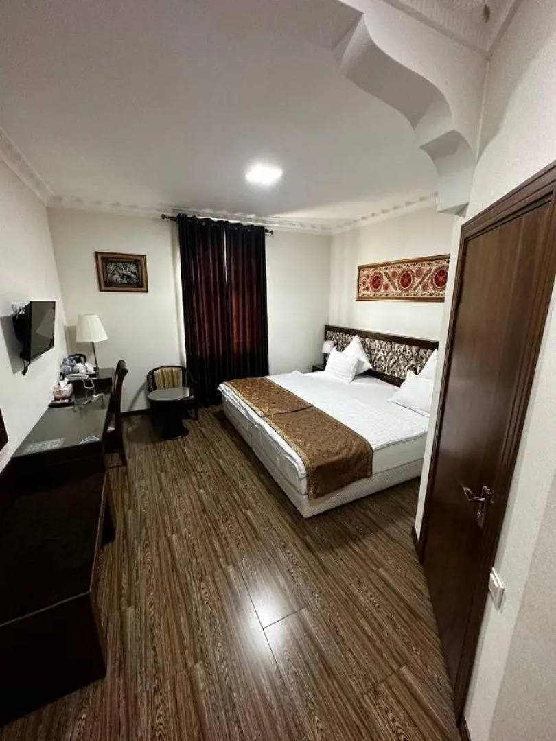 Отель Shahriston