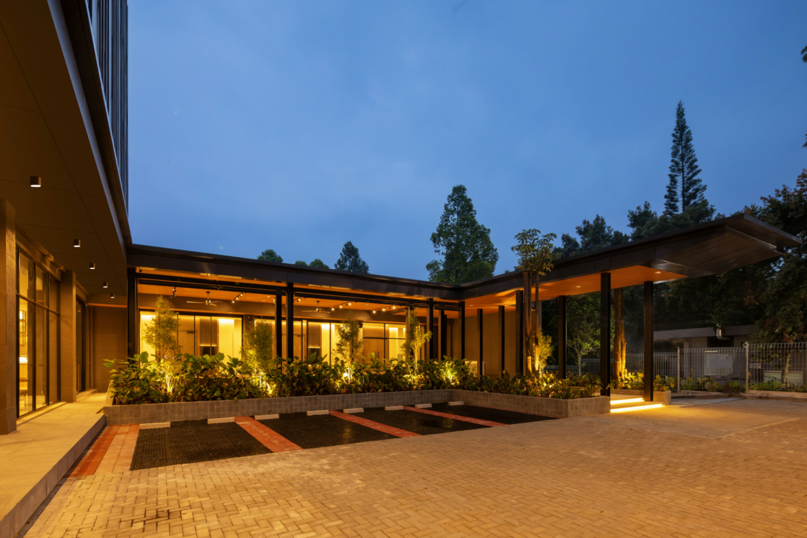 Отель Neo Kota Baru Parahyangan