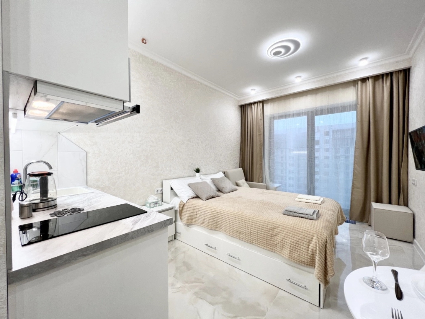 Апартаменты Улучшенные Docklands 2