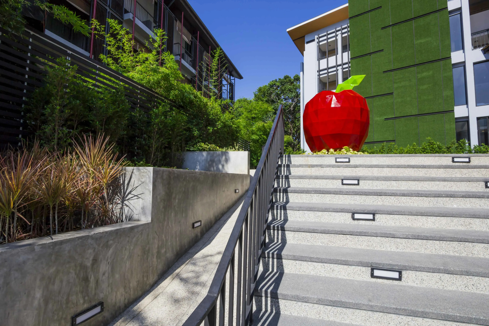 Курортный отель Apple A Day Resort