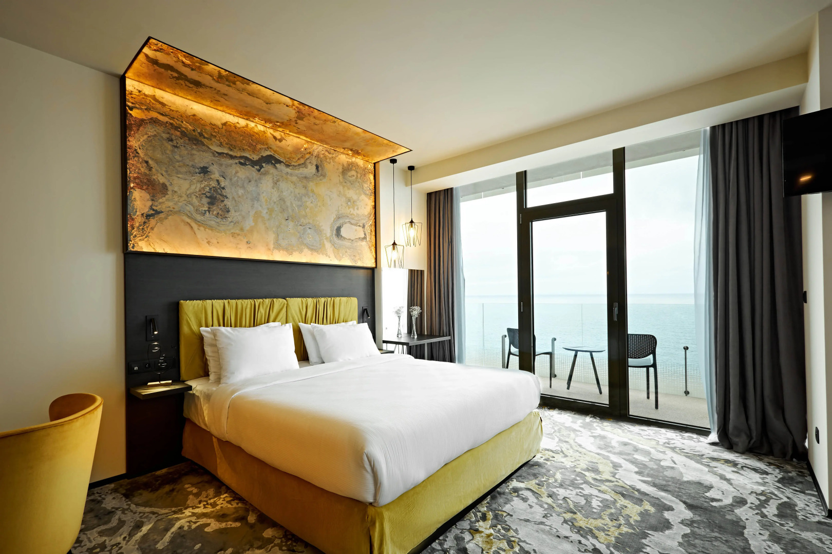 Отель Miramare Magnetic Beach