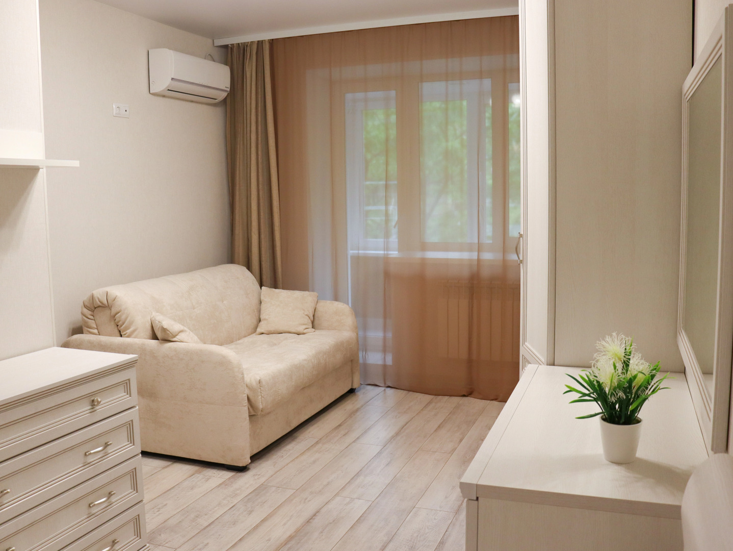 Апартаменты на Океанском проспекте 110