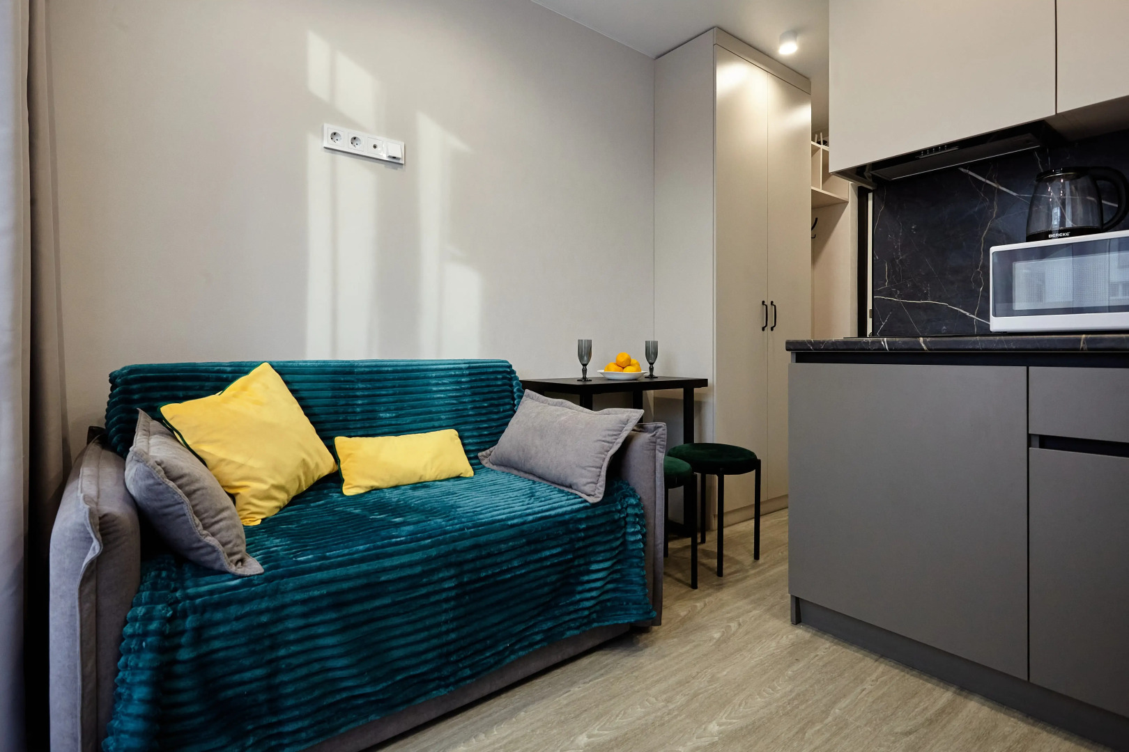 Апартаменты в ЖК Резидент с Балконом