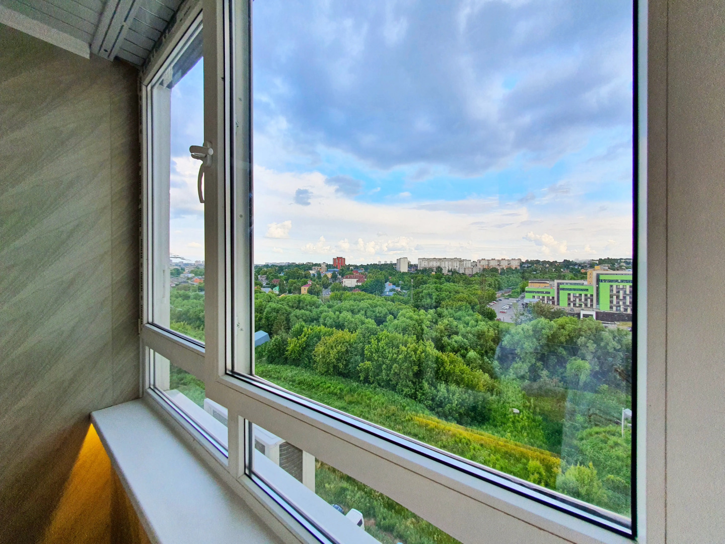 Квартира Уютные современные апартаменты рядом с центром