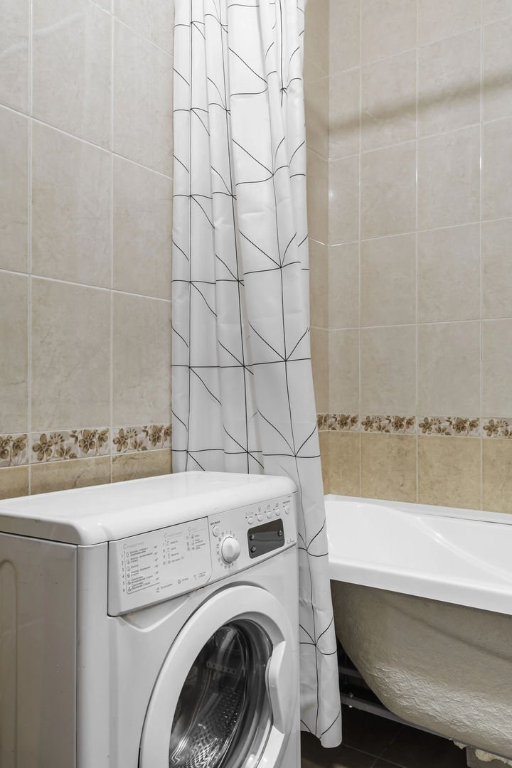 Квартира на Современников