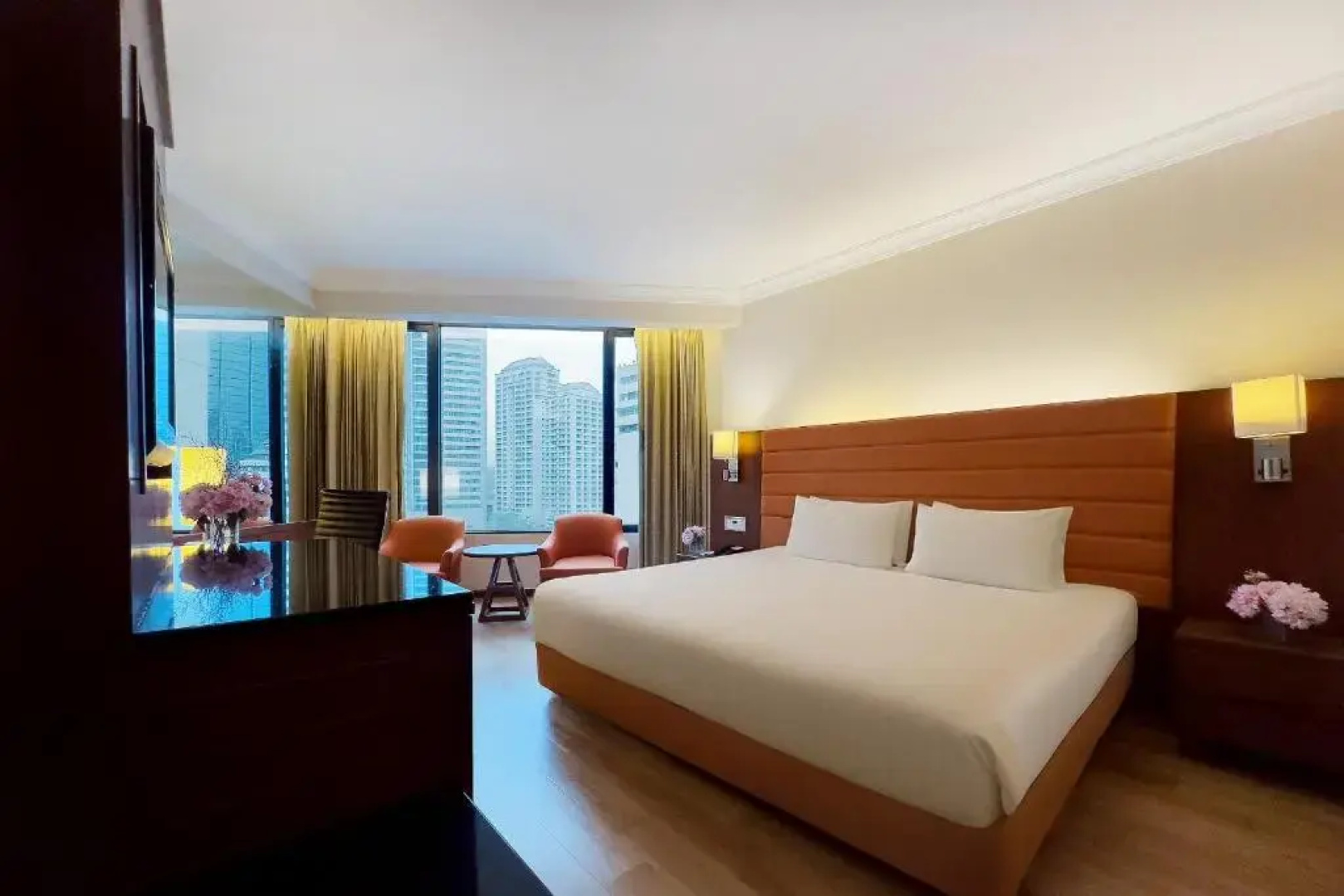 Отель Rembrandt Bangkok