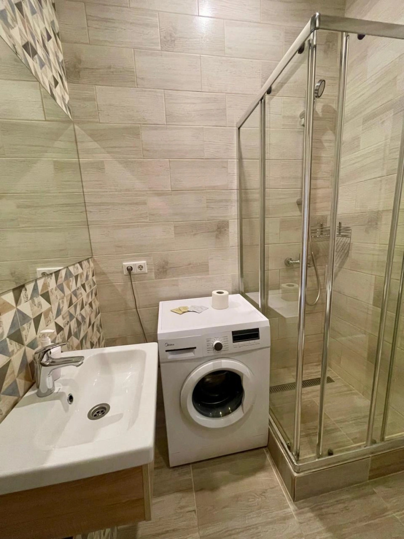 Апартаменты Видовые на Гостином Дворе 013030