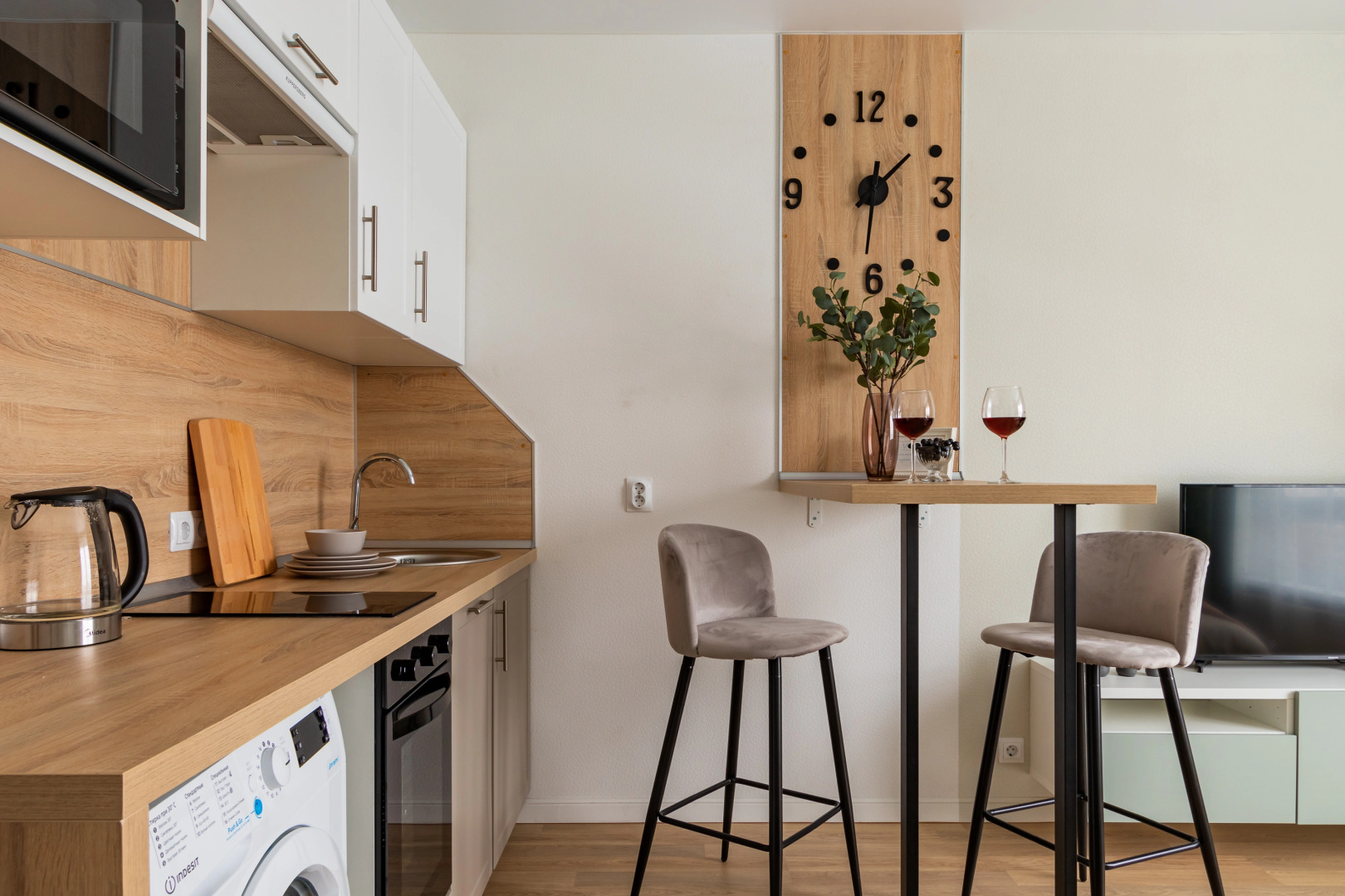 Апартаменты ELIZA HOME Дыбенко