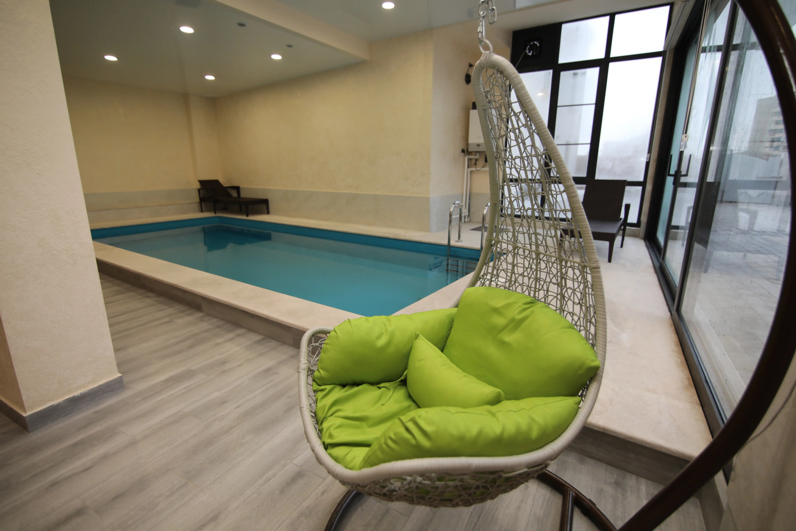 Отель Louvre Home