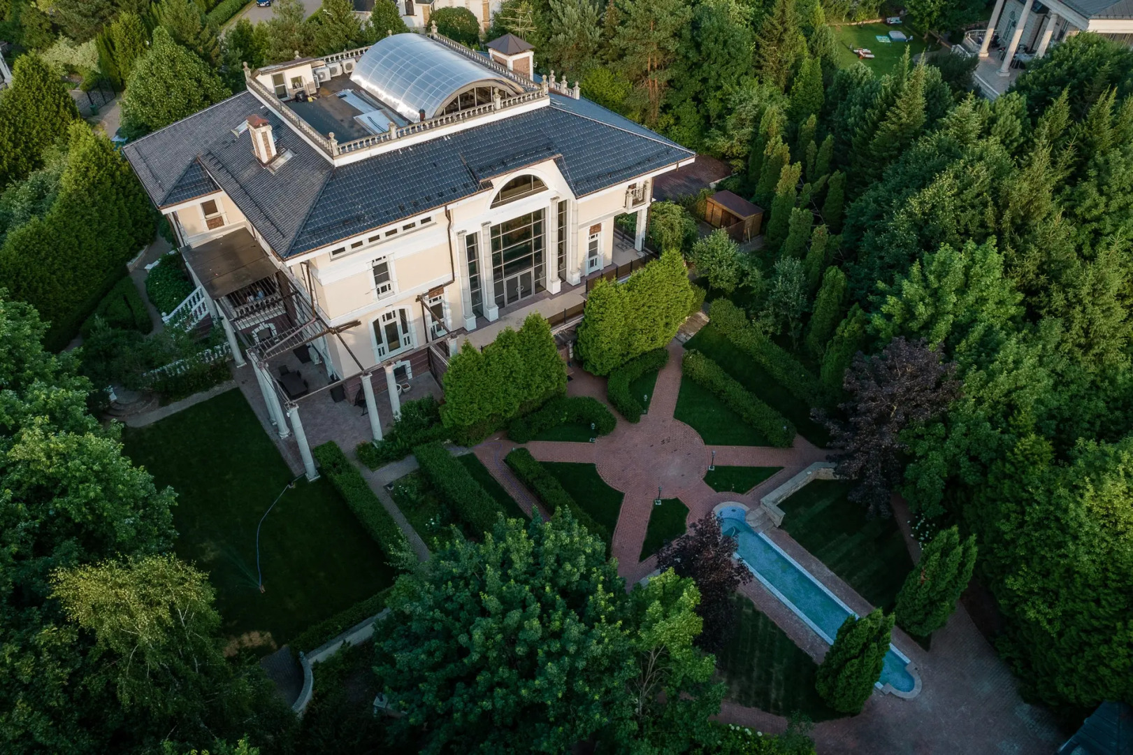 Частный дом Атриум