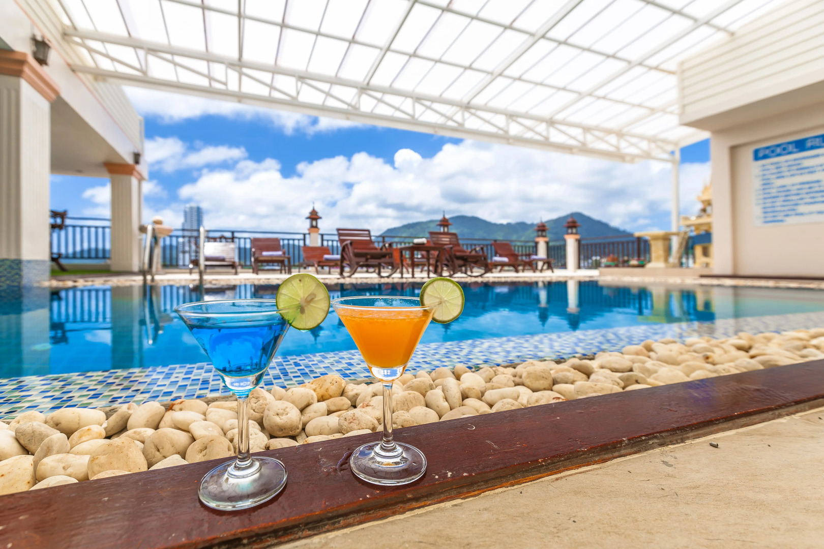 Отель Azhotel Patong