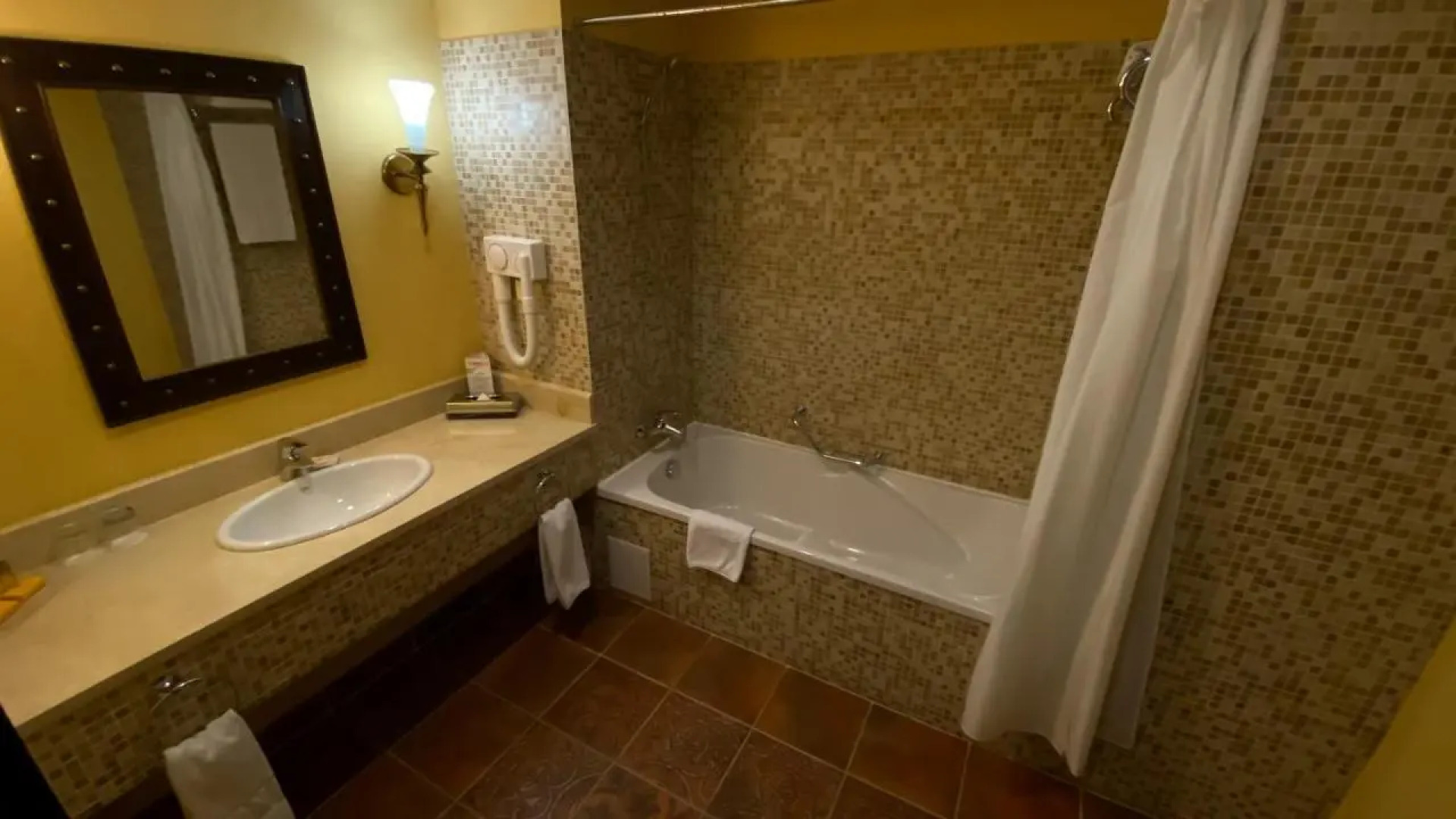 Отель Samal Resort & Spa