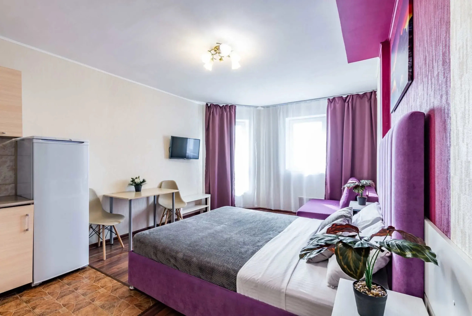 Апартаменты DreamHouse Юмашева 6