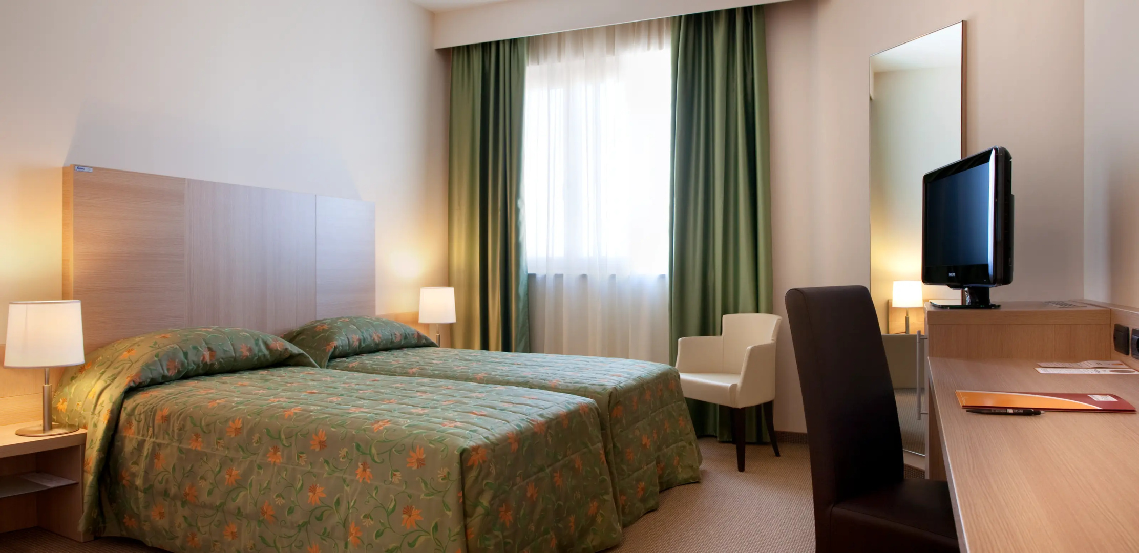 Отель Sanluigi Turin