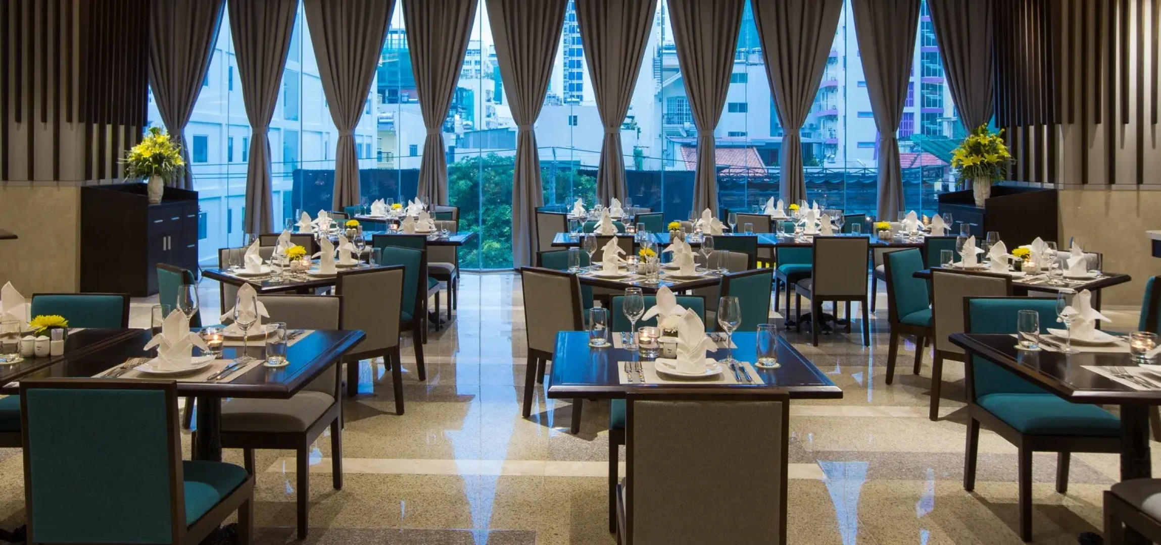 Отель Green Beach Nha Trang