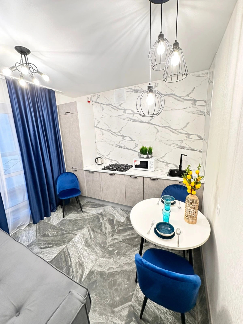 Апартаменты мега 4