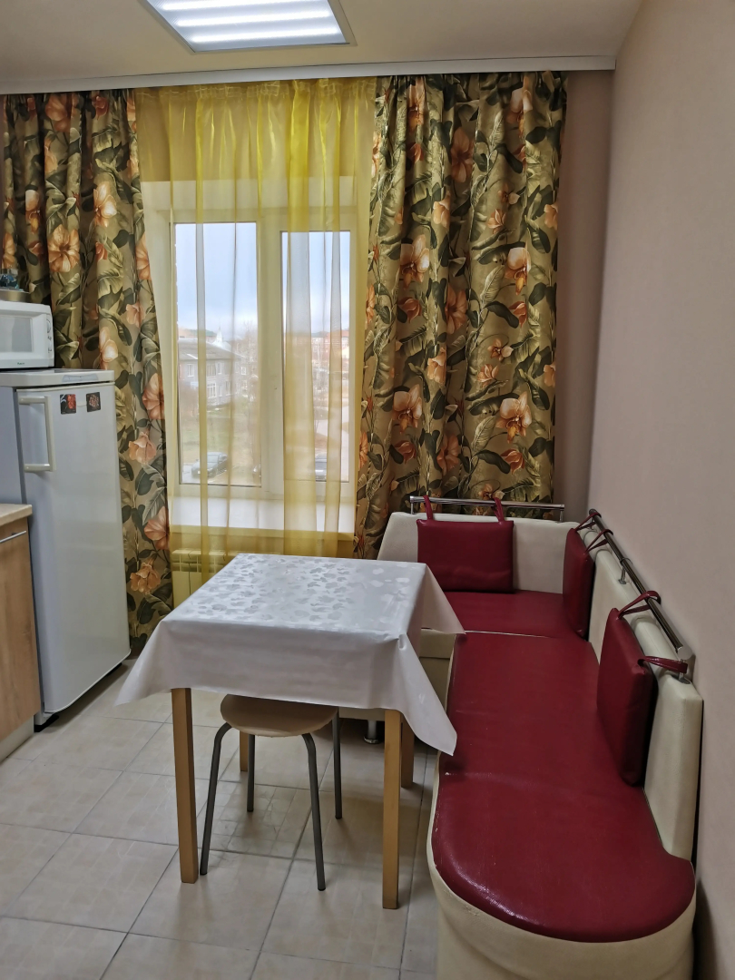 Квартира трехкомнатная в центре города Югорск