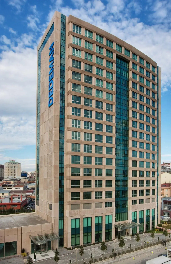 Отель Dedeman Bostanci Istanbul Hotel & Convention Center