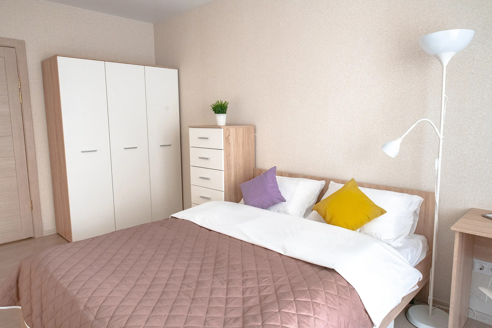 Апартаменты TopHouse на Гоголя 29 двухкомнатные