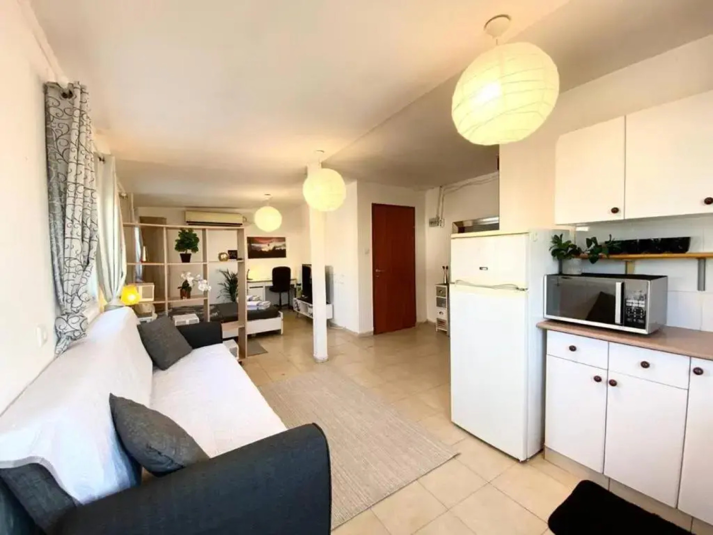 Квартира просторная 4-комнатная