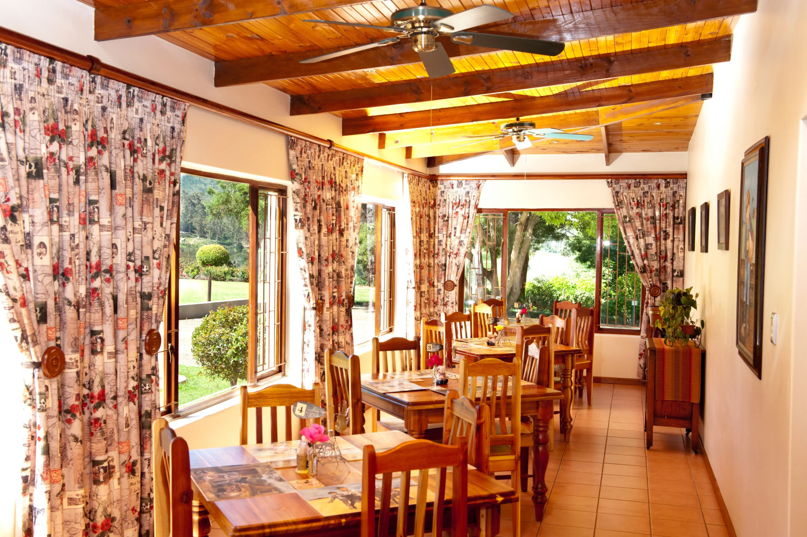 Гостевой Дом ArendsRus Counrty Lodge