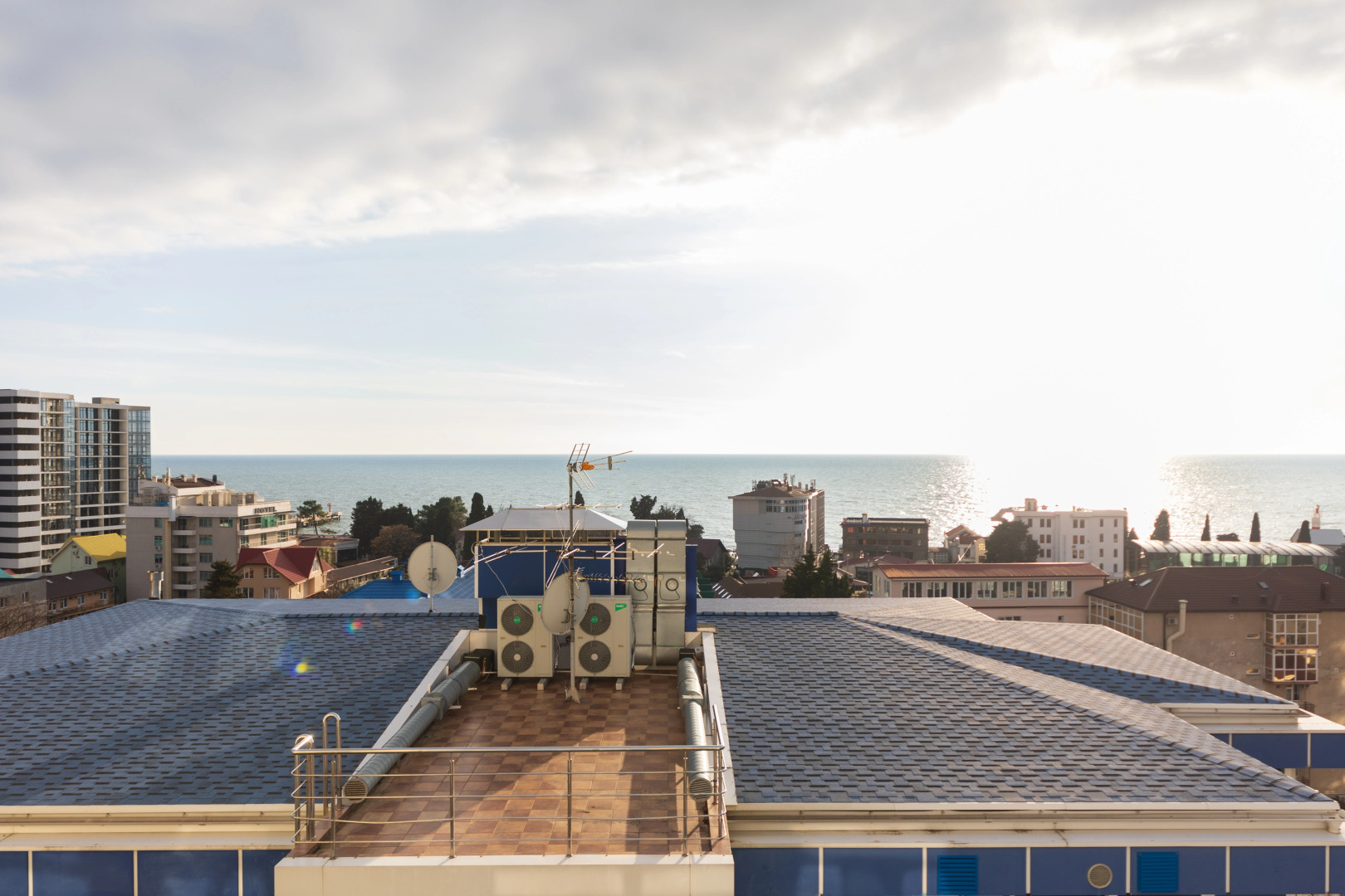 Апартаменты Red Apartments Атлант